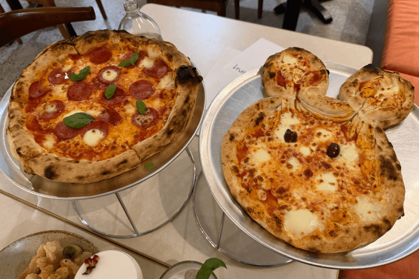 Hungry Beagle food
